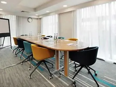 Hampton By Hilton London Docklands Hotel
