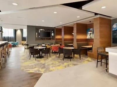 ***  Hampton By Hilton London Docklands Hotel United Kingdom